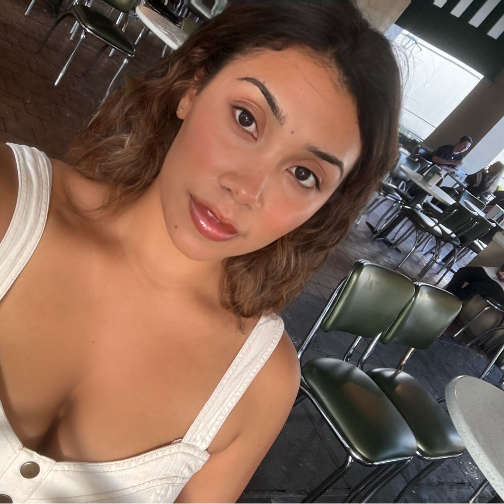 Meet your Posher, Ash